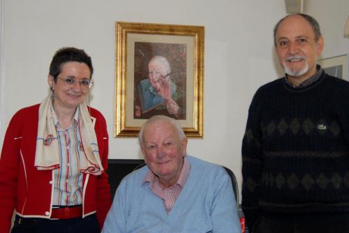 Tom Sharpe amb el pintor Guillem Rocas Foto: Paco Dalmau. 